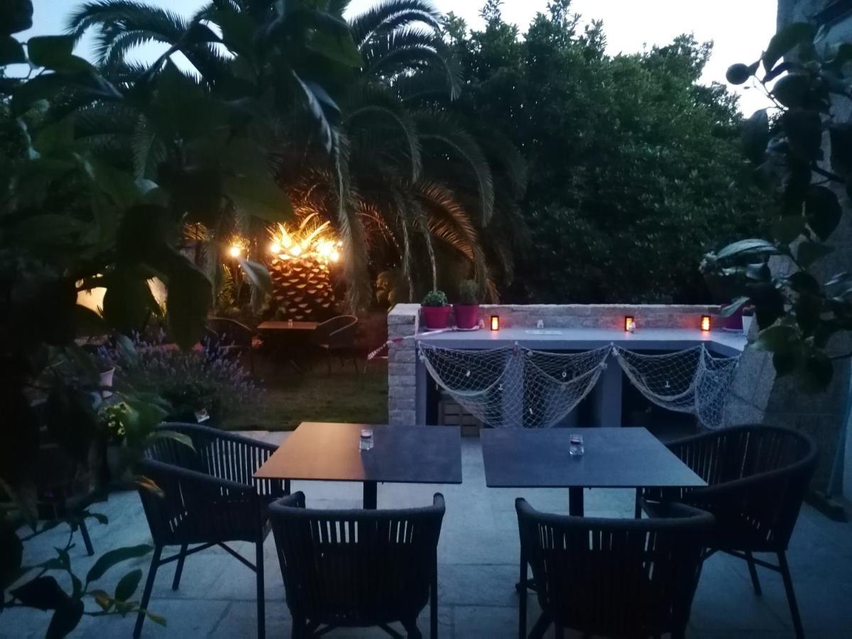 Villa Des Fleurs D'Ajoncs Concarneau Esterno foto